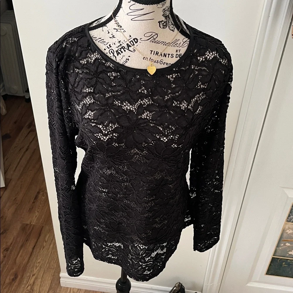 😃White House Black Market Black Lace Blouse - Picture 12 of 13